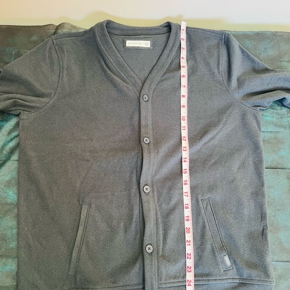 🔥Abercrombie kids Sweater🔥 - Picture 5 of 7